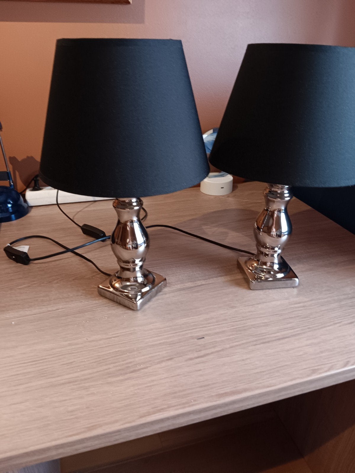 2 mooie nachtlampjes te koop, Huis en Inrichting, Ophalen, Met kap, Zo goed als nieuw, 40 cm