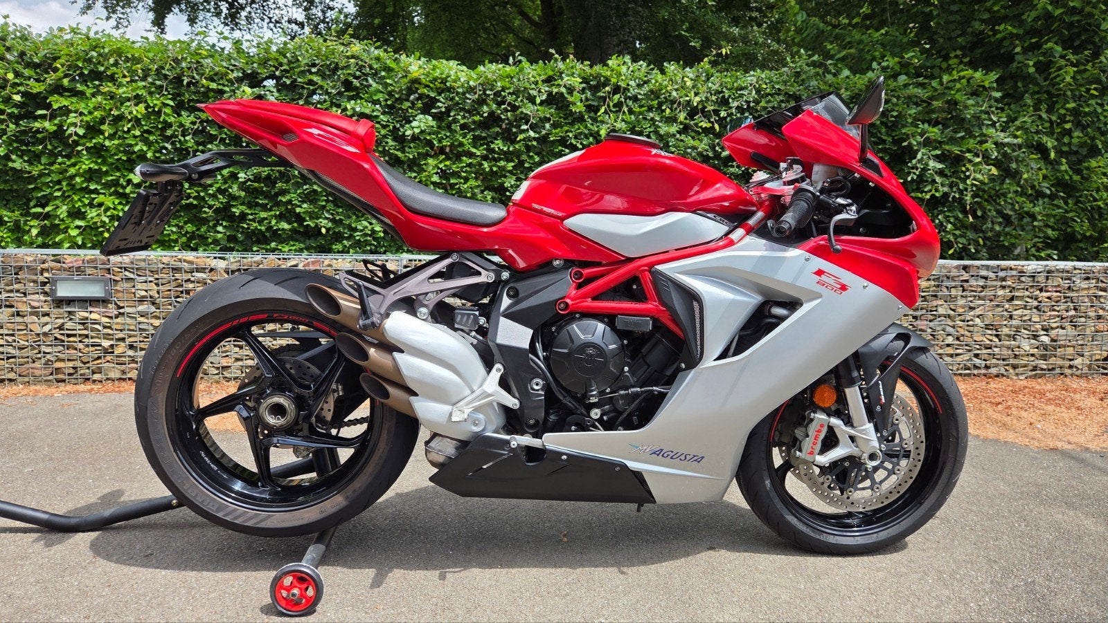 MV Agusta F3 800 Full origine - 2019 - 16000 km - Shifter, Occasion, Plus de 35 kW, 800 cm³, Contrôle de traction