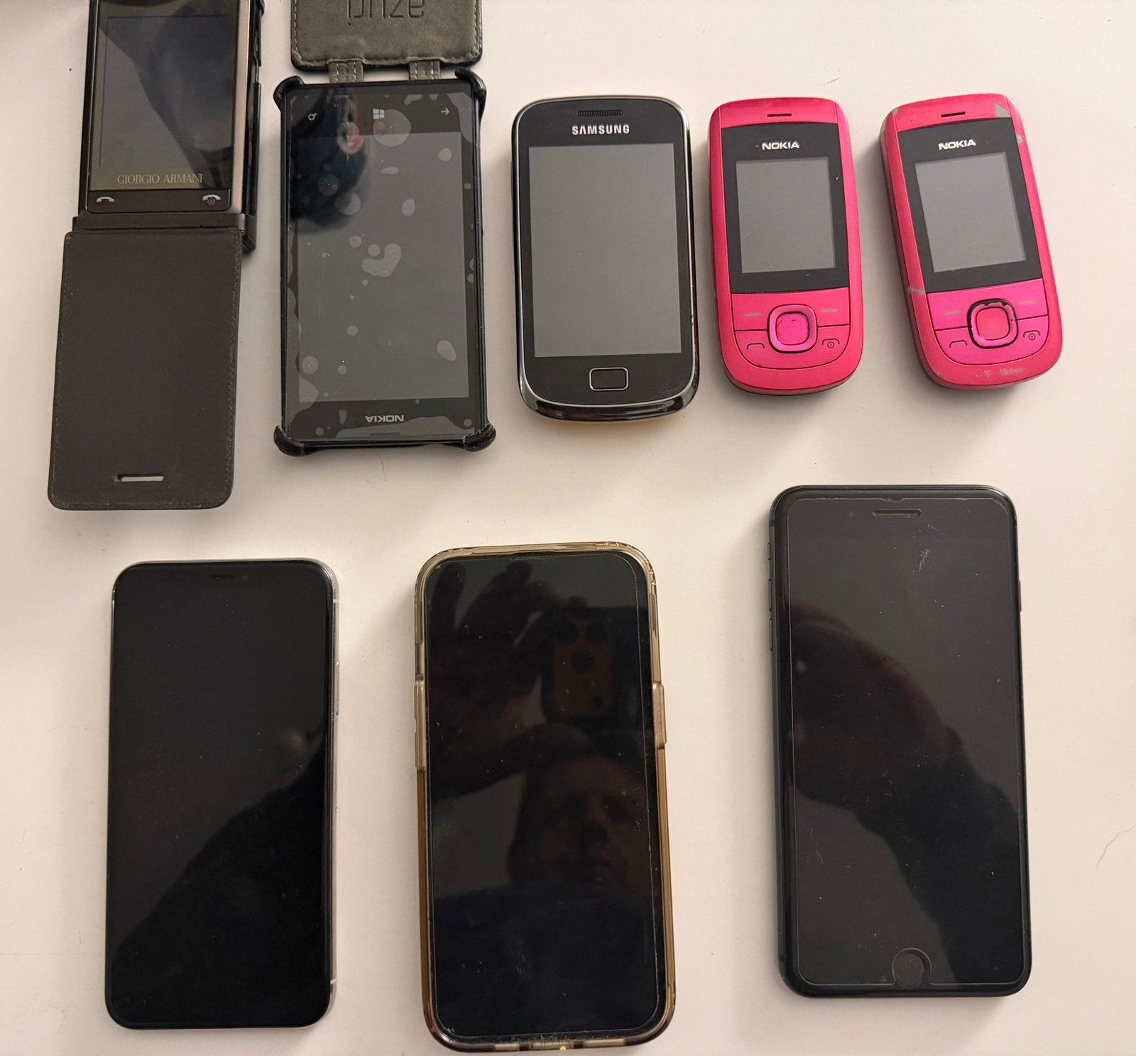 Ancien téléphone dont 3 iPhones, Enlèvement ou Envoi, Comme neuf