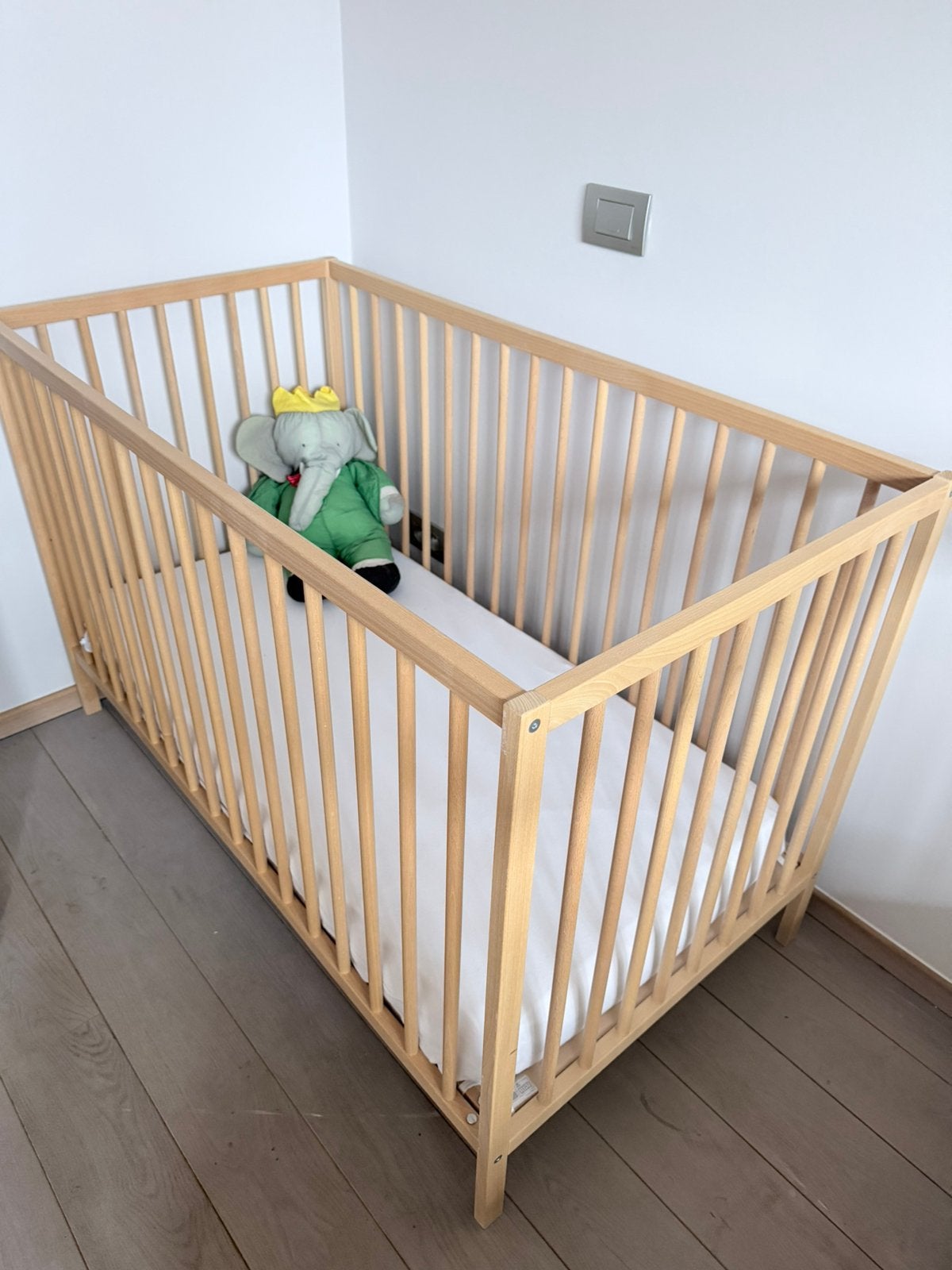 Kinderbedje met matras, Ophalen, Zo goed als nieuw