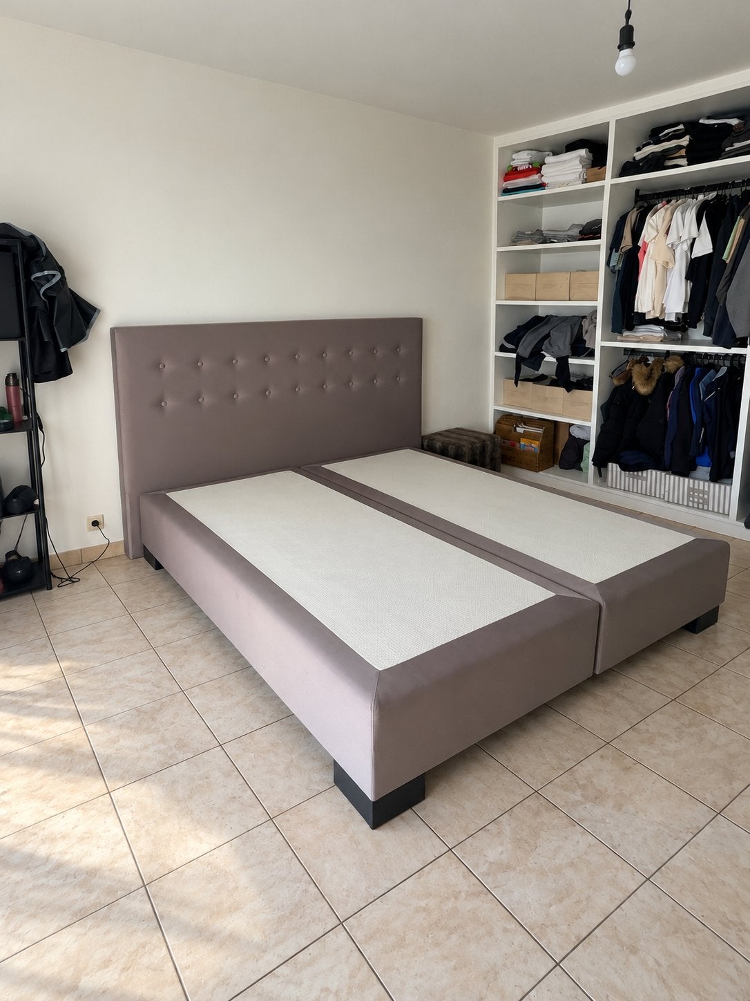 Tweepersoonsbed 180x200 – taupe/beige – zonder matras, Maison & Meubles, Beige, Enlèvement, Utilisé, 180 cm