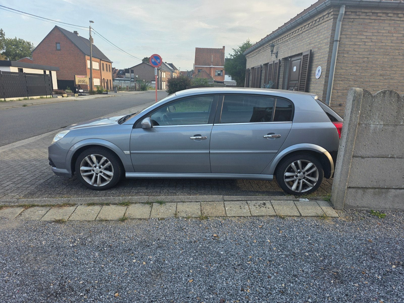 opel signum, Autos, Cuir, Argent ou Gris, Achat, Boîte manuelle