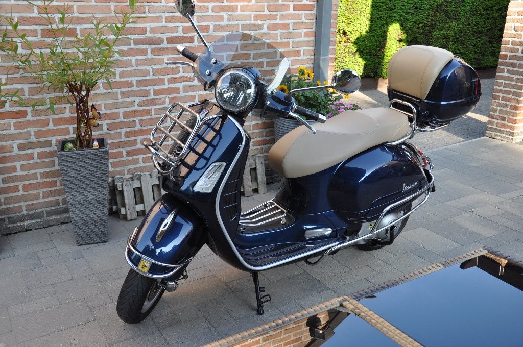vespa 250 ie GTS, Motoren, Ophalen