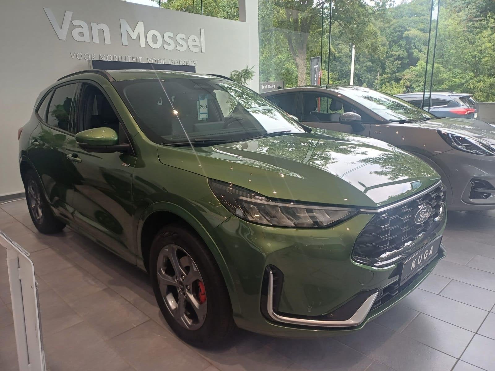 Ford Kuga ST Line X, Auto's, Gebruikt, 4 cilinders, Plug-in hybride, Bedrijf