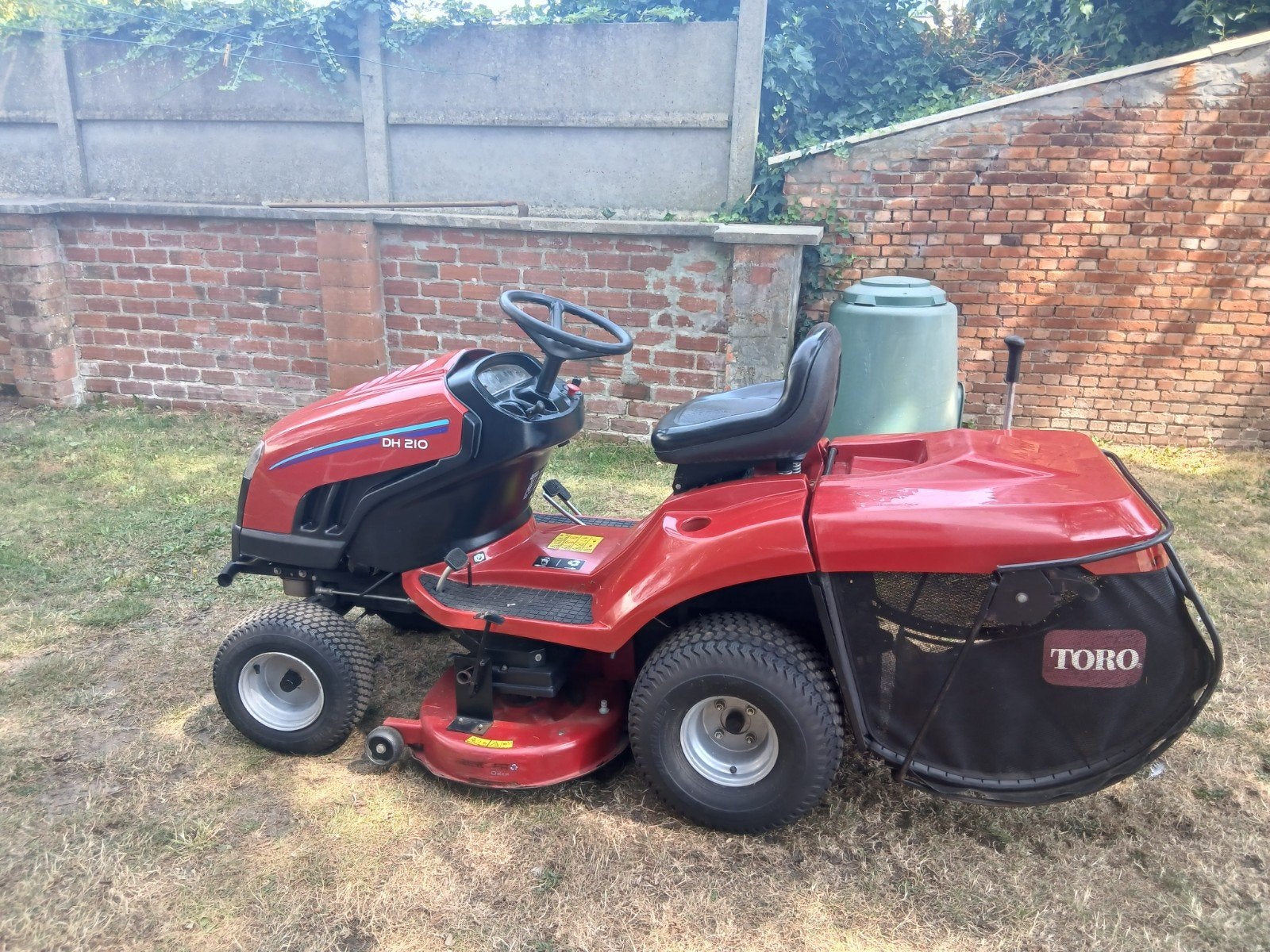 te koop toro zitmaaier, Ophalen