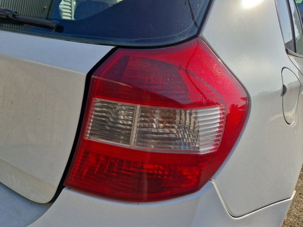 FEU ARRIÈRE DROIT BMW 1 serie (E87 / 87N) (|63216924502|), Autos : Pièces & Accessoires, Utilisé, BMW, Petuelring 130
80809  München, DE