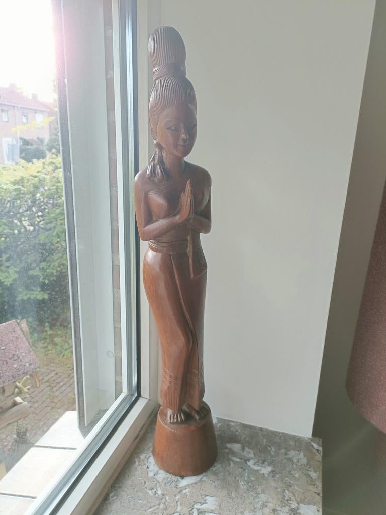 Belle vieille statue en bois de femme de Sawasdee, Enlèvement ou Envoi, Statue, Femme