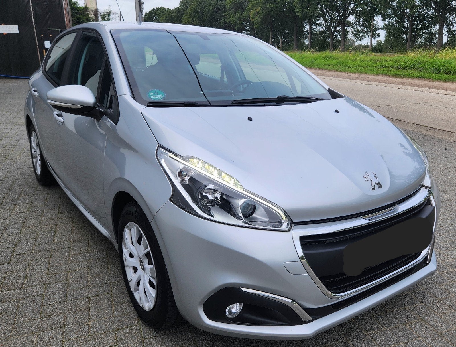 BENZINE❤️EURO6❤️2017MODEL❤️PEUGEOT 208 1.2 GEKEURD2017 SPORT, Auto's, Stof, Euro 6, Bedrijf, 1200 cc