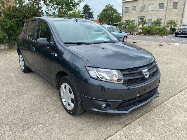 Sandero 0.9TCE bj:5/16 slechts 62000km al gekeurd v verkoop, Auto's, Voorwielaandrijving, 898 cc, Stof, 4 cilinders