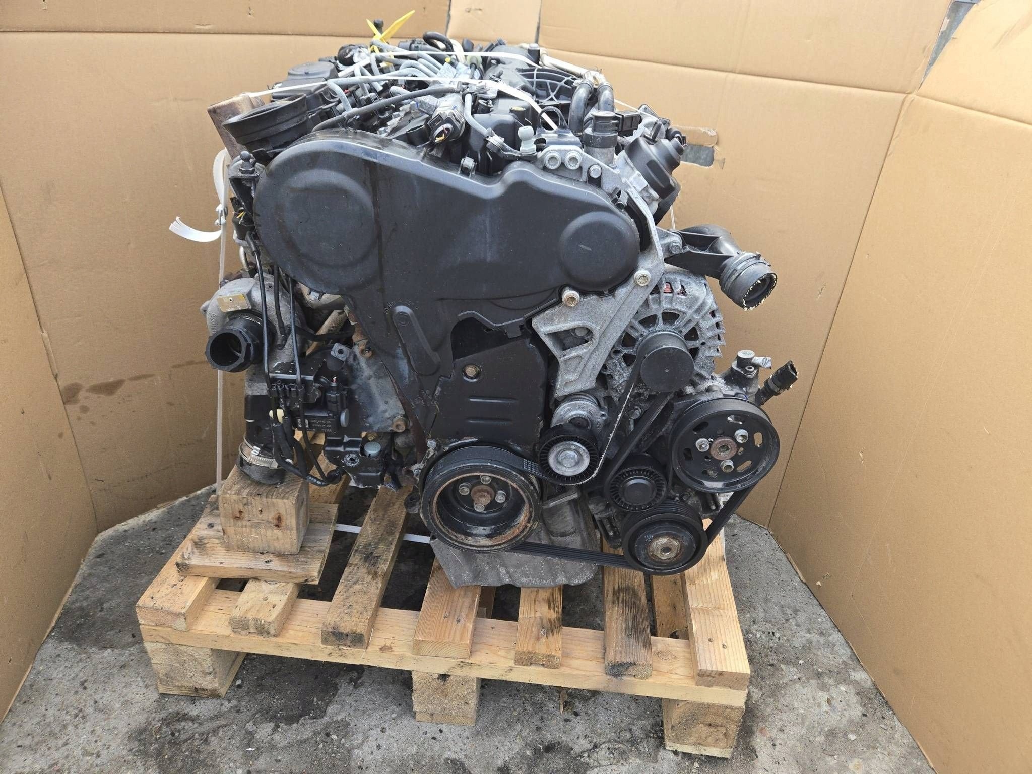 Moteur CAHB Complet A5 A6 Q5 A4 AUDI, Envoi, Utilisé, Daihatsu