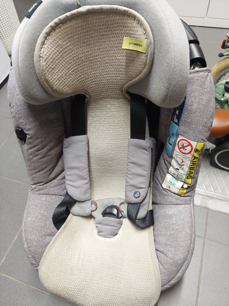 Siège auto MaxiCosi Assisfix 360 avec couche d'air Aeromoov, Enfants & Bébés, Enlèvement, Utilisé, Isofix, 9 à 18 kg