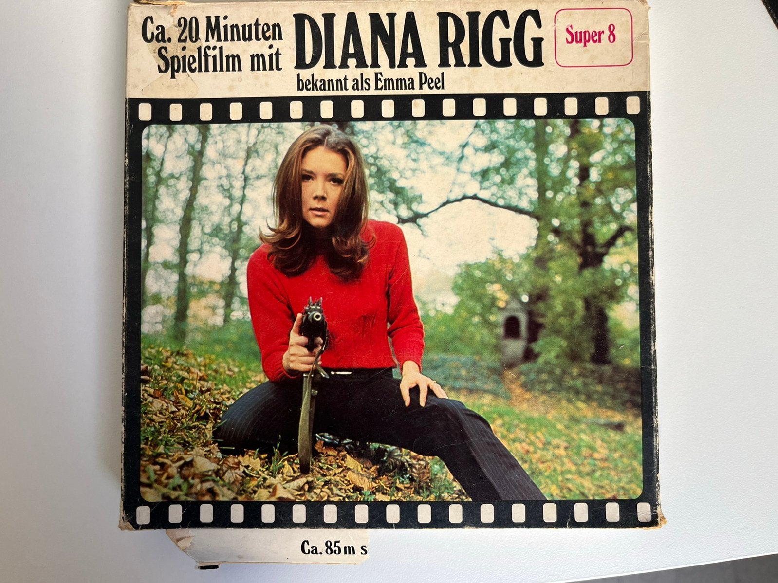 8 mm, Diana Rigg, le diadème, The Avengers, Enlèvement ou Envoi