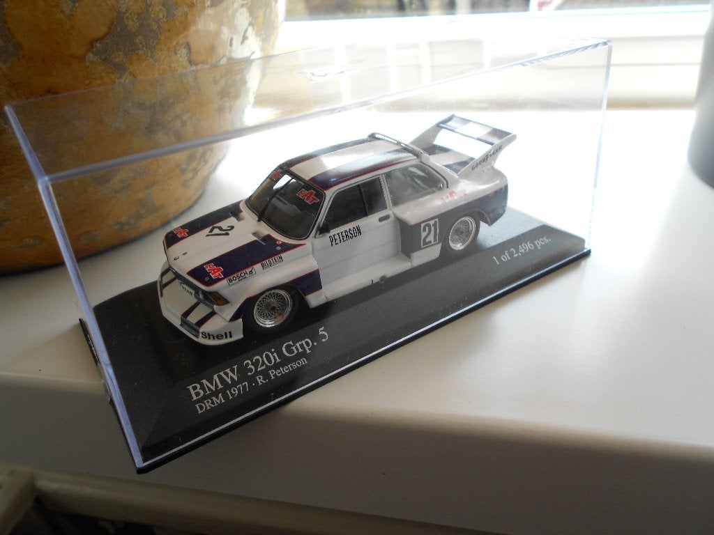 Bmw 320i  Gr5 DRM 1977        Minichamps, Ophalen of Verzenden, Nieuw, Auto, MiniChamps