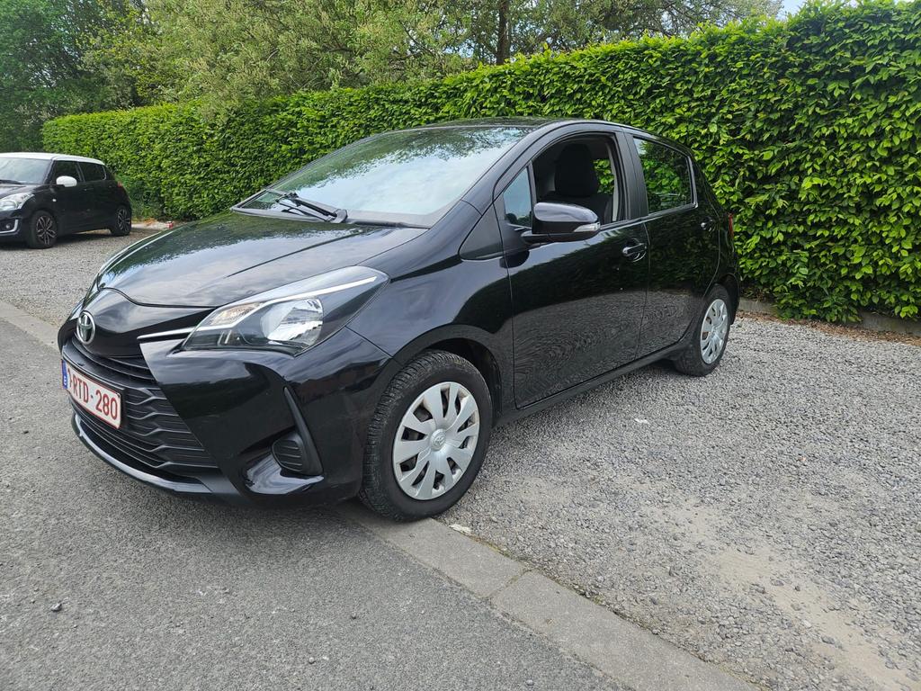 TOYOTA YARIS 1.5 I AIRCO GPS 5 PORTES, Autos, Achat, Boîte manuelle, Noir, 5 portes