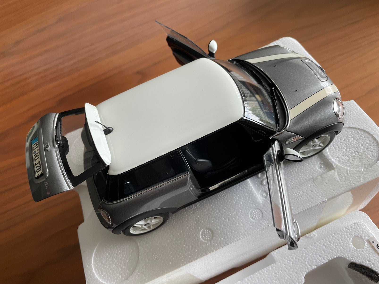 Mini R56 Kyosho 1:18 édition concessionnaire OVP, Enlèvement, Neuf, Voiture, Kyosho