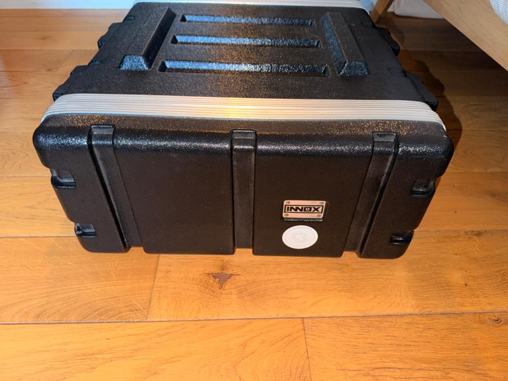 Innox GoRAX 4U19 double-door flightcase 4U, Muziek en Instrumenten, Behuizingen en Koffers, Ophalen of Verzenden, Zo goed als nieuw