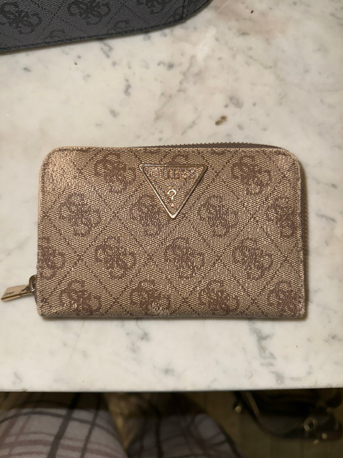 Guess portemonnee, Bijoux, Sacs & Beauté, Porte-monnaie & Portefeuilles, Enlèvement, Utilisé, Beige, Guess
