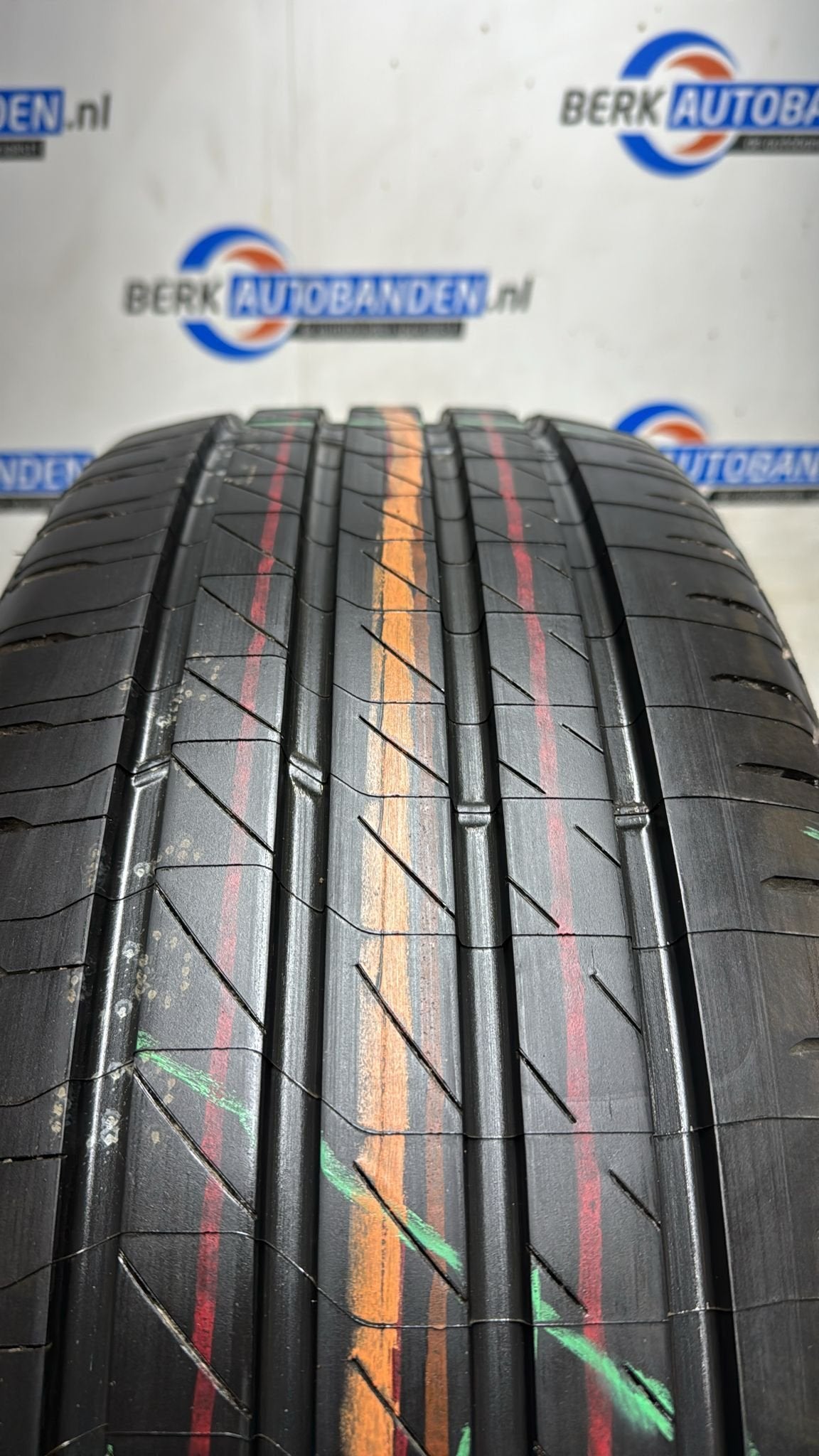 2x Bridgestone Alenza 001 Enliten (DEMO) 235/60 R18 103H 235, Véhicule de tourisme, Pneus été, -, -