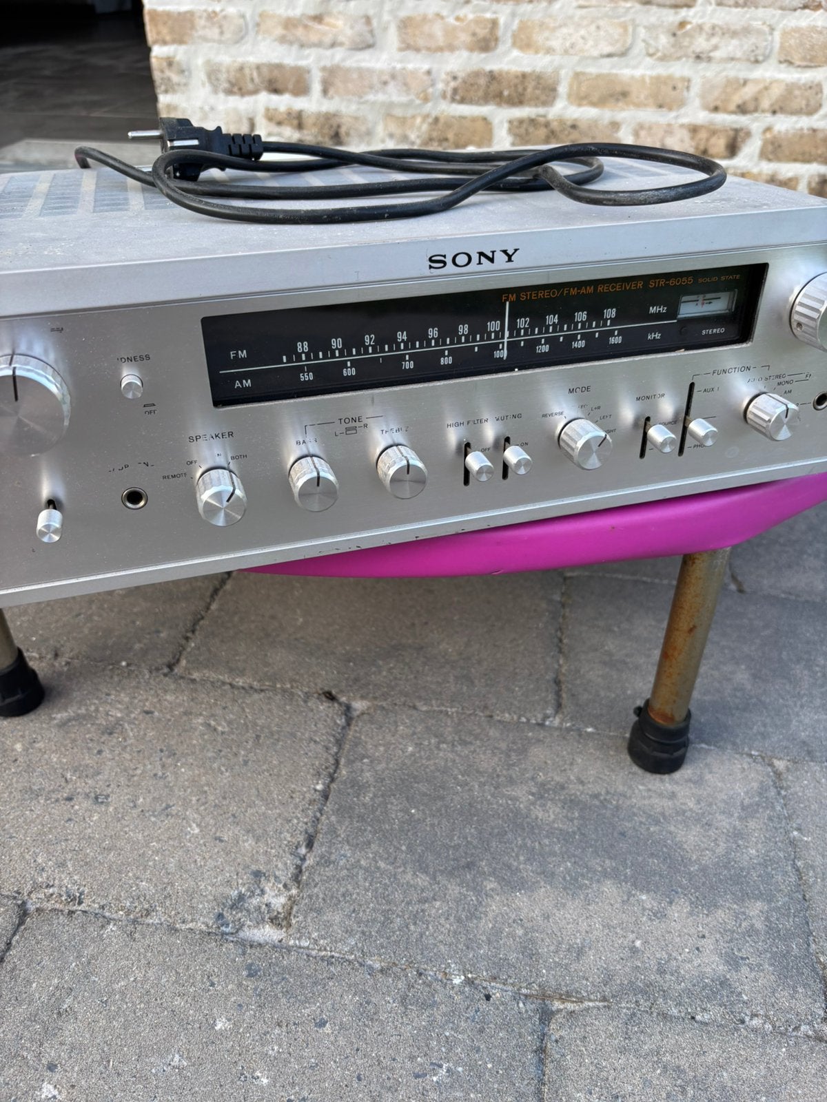 Sony str6055, TV, Hi-fi & Vidéo, Amplificateurs & Ampli-syntoniseurs, Enlèvement, Comme neuf, Sony
