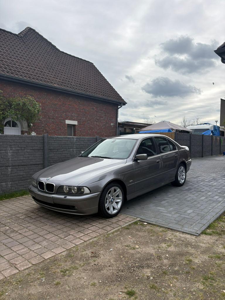 BMW 525d, Auto's, BMW, Particulier, 5 Reeks, ABS, Airbags, Airconditioning, Alarm, Automatische klimaatregeling, Boordcomputer