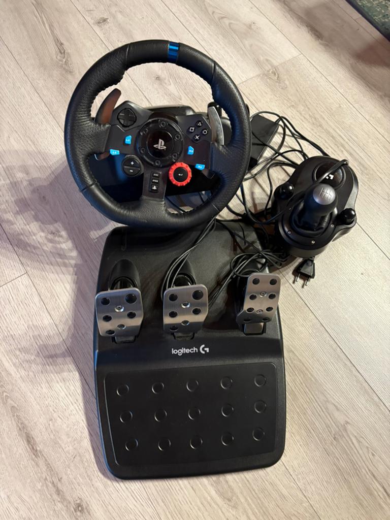 logitech g29 stuur voor pc ps3 ps4 ps5 pedalen+shifter, Games en Spelcomputers, Spelcomputers | Sony Consoles | Accessoires, Refurbished