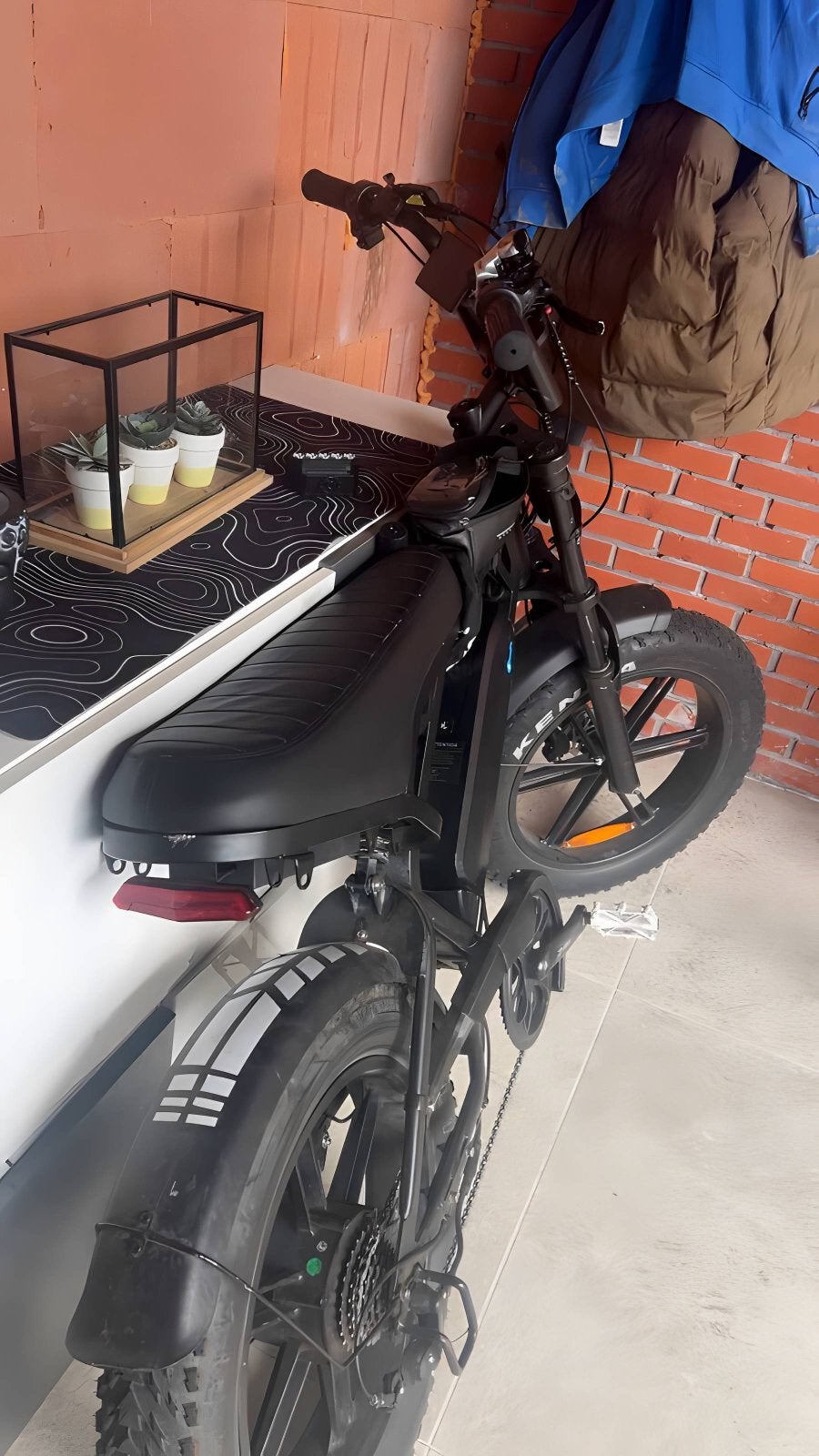 Fatbike v20 pro summer editite custom, 59 cm of meer, Ophalen, Gebruikt, 30 tot 50 km per accu