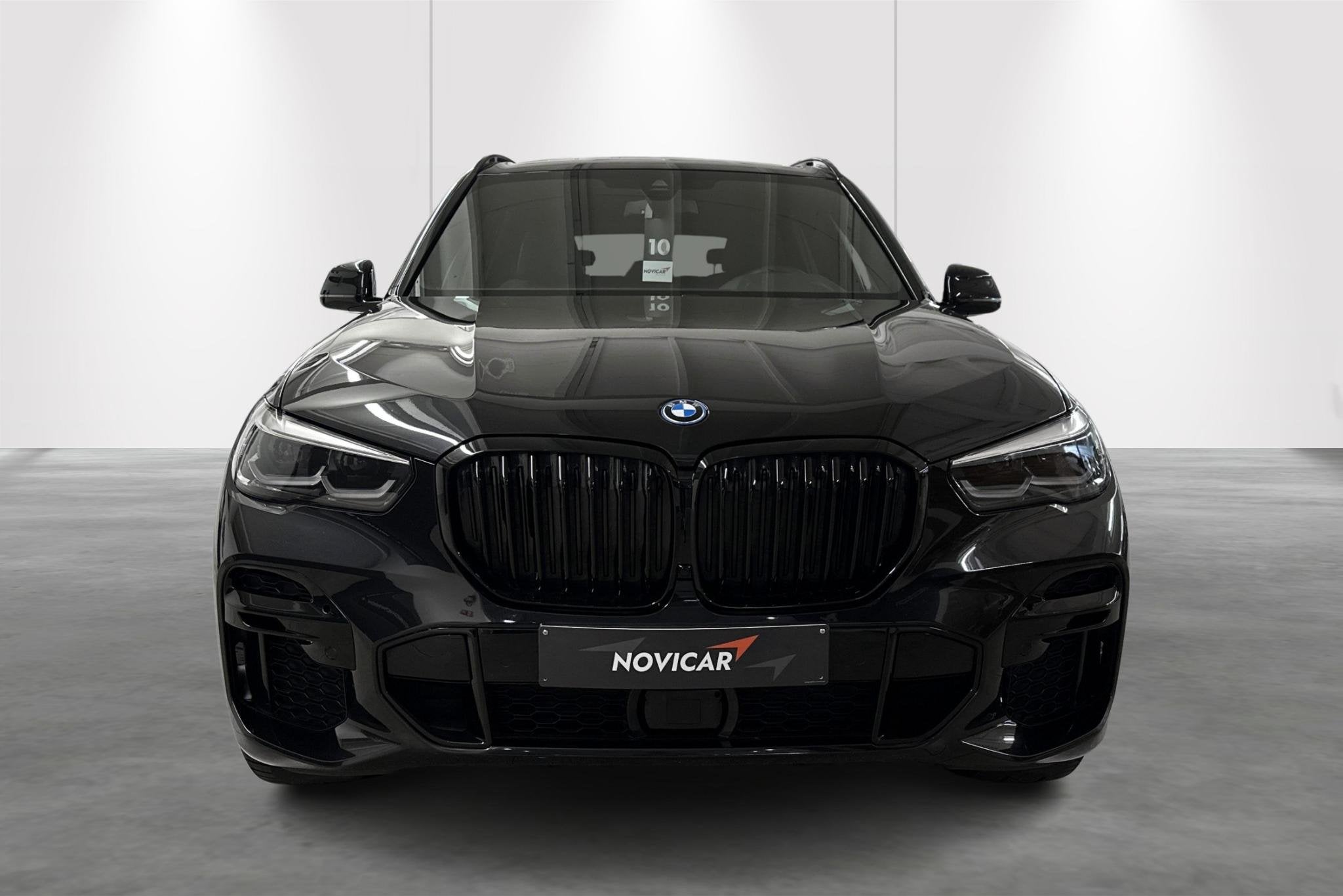 BMW X5 xDrive45e - GPS + LEDER + CAMERA + SFEERVERLICHTIN, Auto's, Stof, Gebruikt, https://public.car-pass.be/vhr/6af0dcdd-6518-454f-a938-637f952833c5