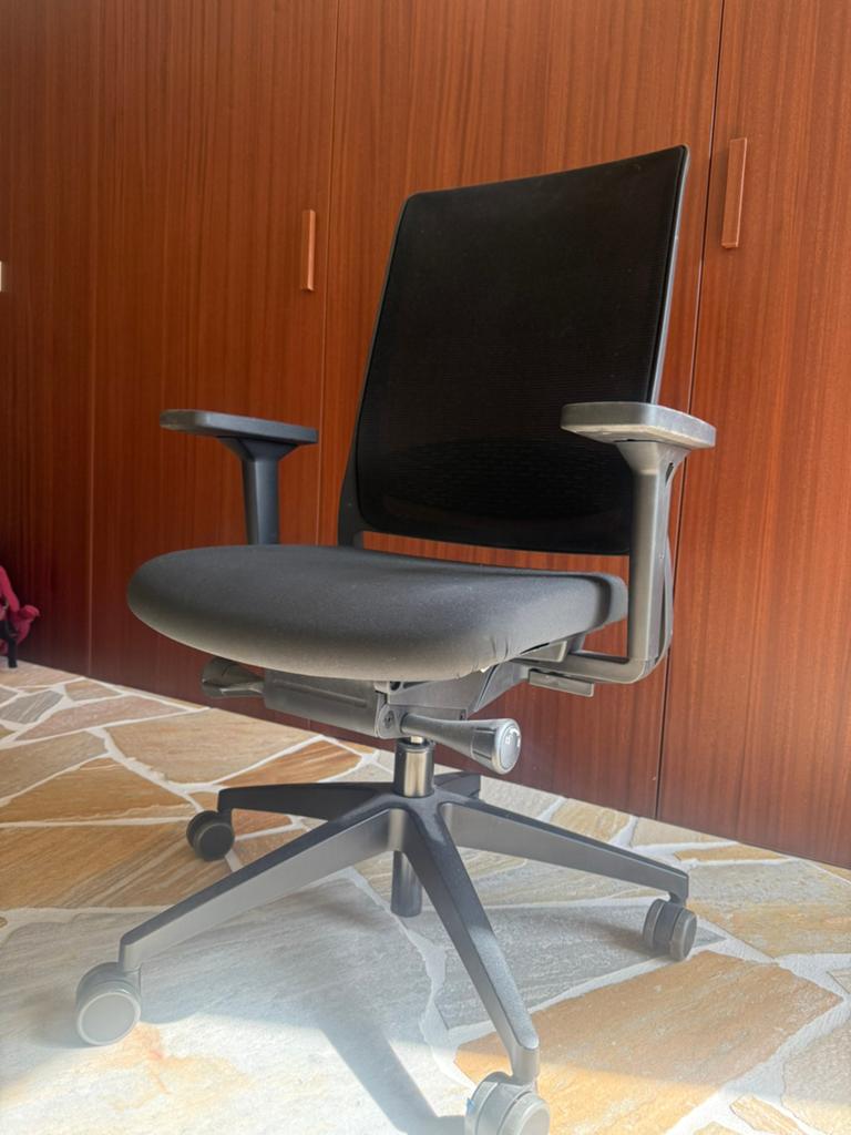 Ergonomische bureaustoel – nette staat, Ophalen, Zo goed als nieuw, Bureaustoel