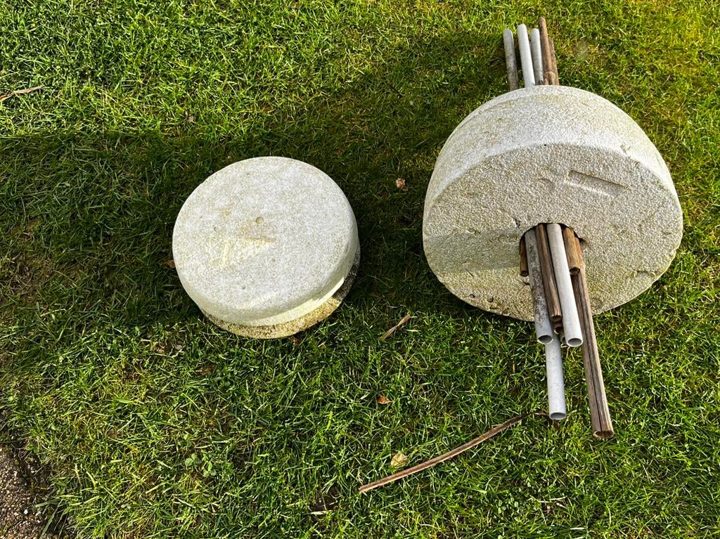 Vlonders van isomo om vijver ijsvrij te houden, Ophalen, Gebruikt