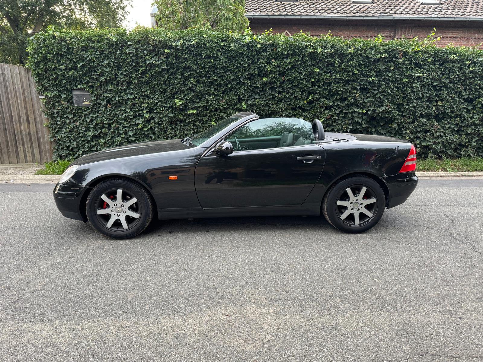 Prachtige mercedes cabrio, Autos, Achat, Cabriolet, Boîte manuelle, Noir