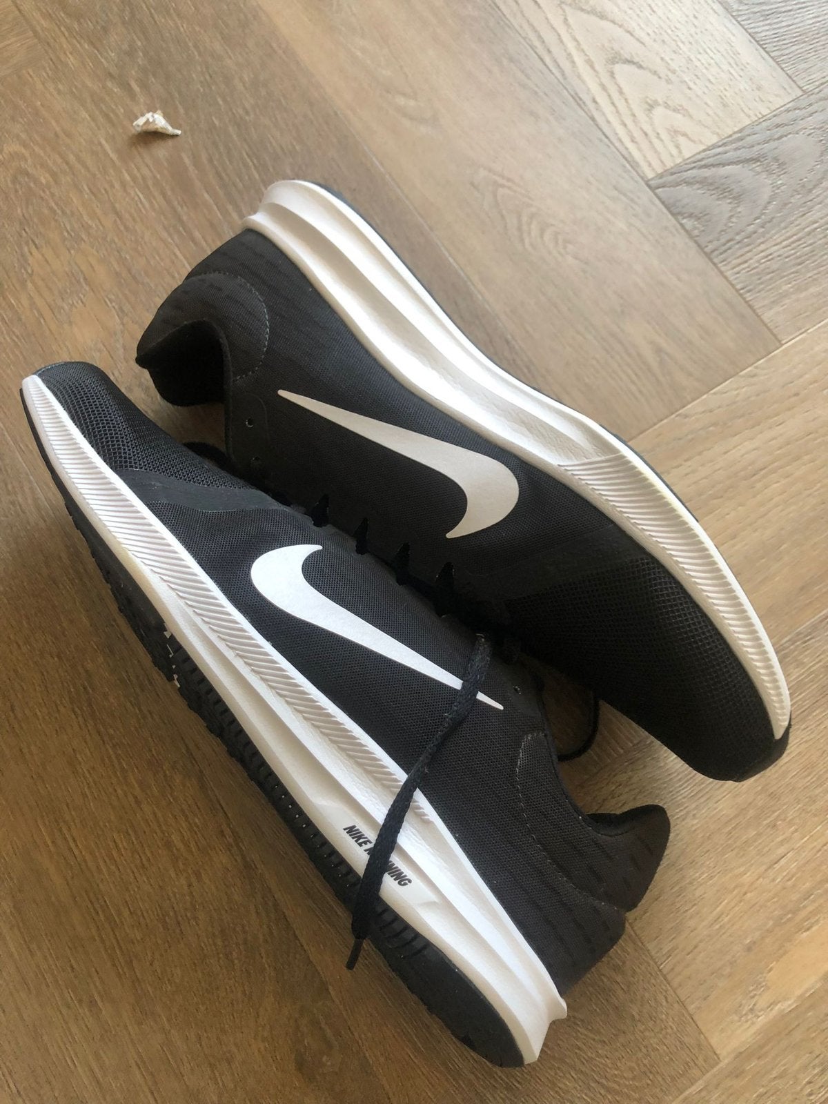 Nike Downshifter 8 hardloopschoenen maat 47, Vêtements | Hommes, Chaussures, Enlèvement ou Envoi, Comme neuf, Noir, Baskets