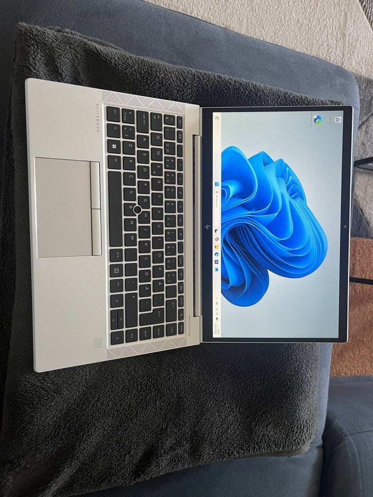 Ordinateur HP Elitebook 845 G8 Très bon état 240€, Hp, 256 GB, Qwerty, Ryzen 3 5450