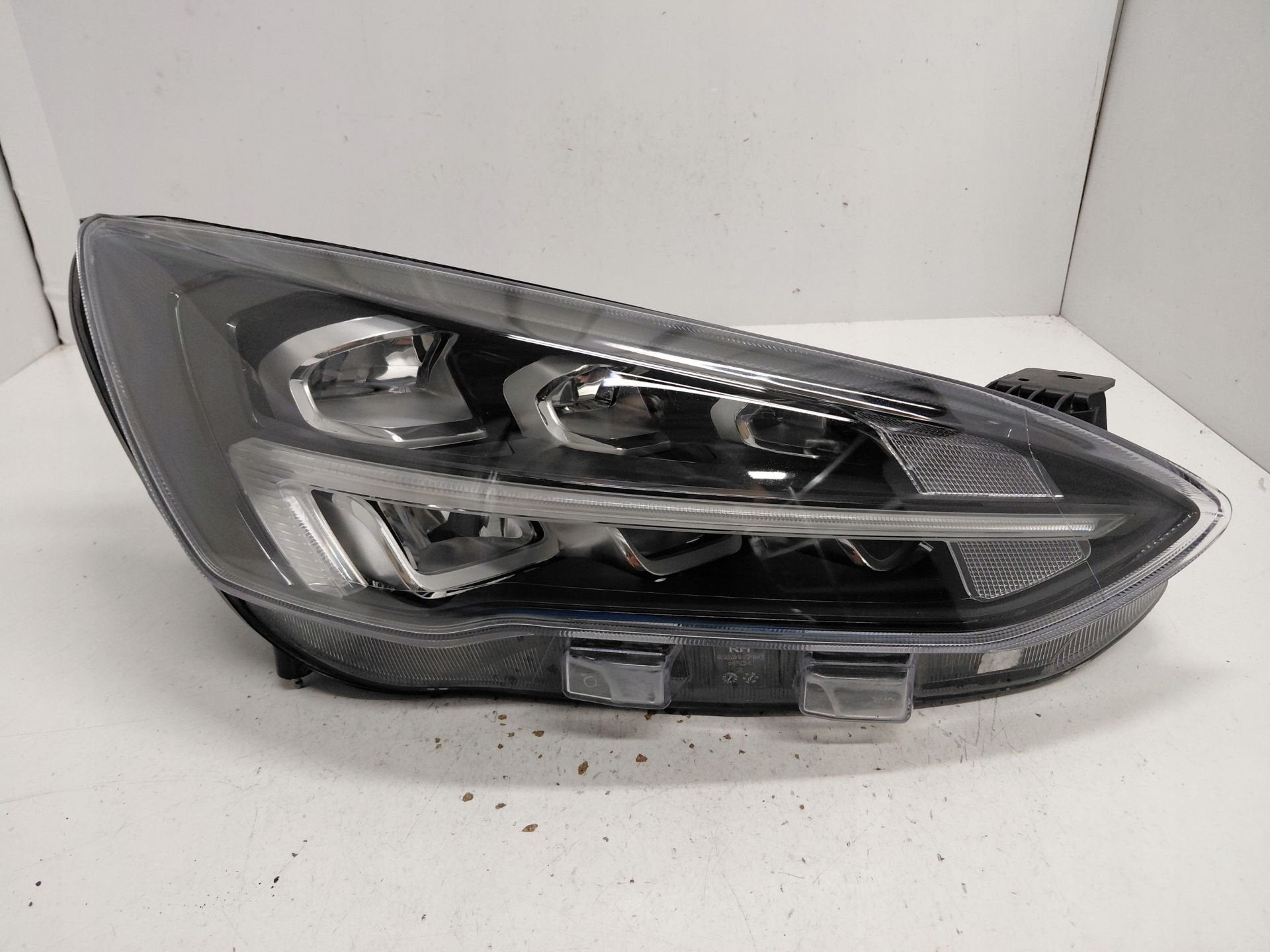 Ford Focus Koplamp MX7B-13E014-EB, Gebruikt, Info@ford.com, Ford, Ford Motor Company