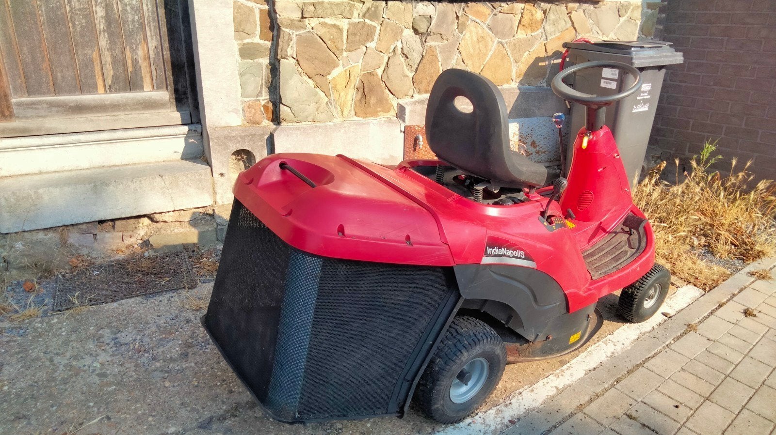 Tracteur tondeuse, Enlèvement