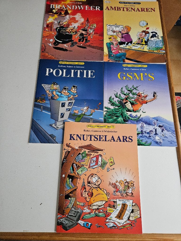 5 strips Humor in beroepen, Meerdere stripboeken, Ophalen of Verzenden, Zo goed als nieuw