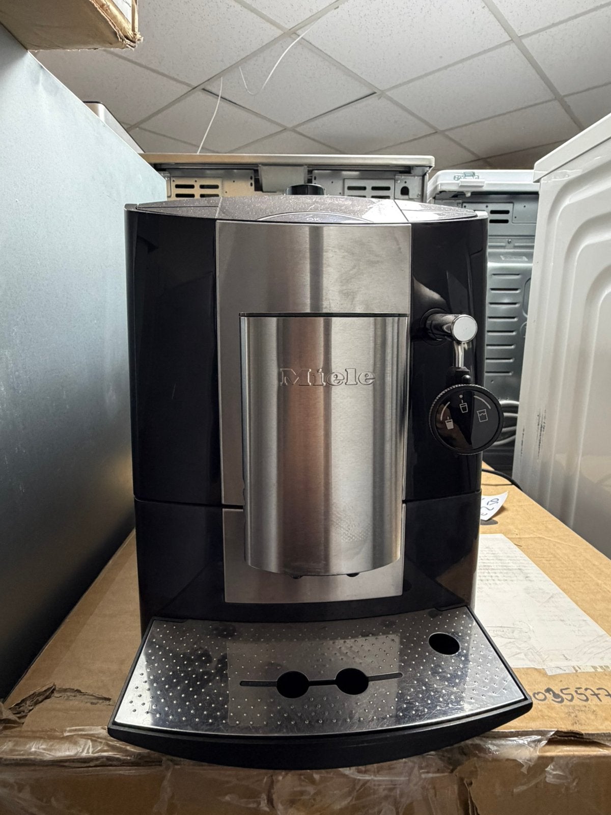 Miele CM 5100 Vrijstaande Koffieapparaat Gebruikt, Elektronische apparatuur, Espresso apparaat, 10 kopjes of meer, Ophalen of Verzenden