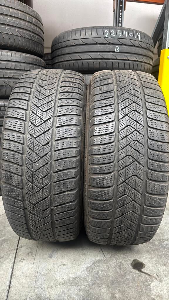 2254019 225/40/19 225/40R19 winter merk Pirelli, Ophalen