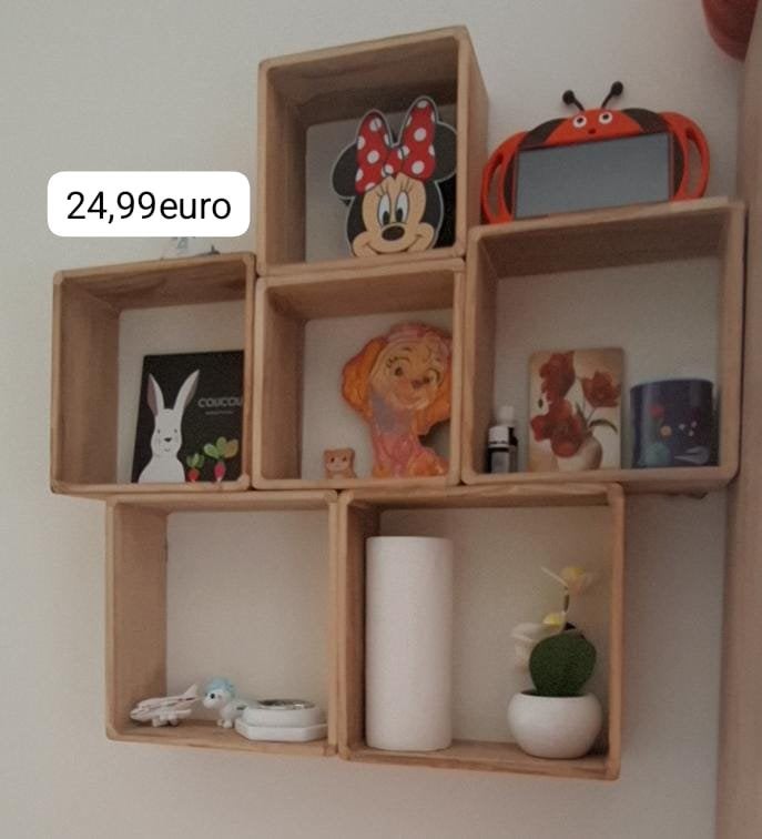 Étagères murales cubes en bois, Maison & Meubles, Armoires | Armoires murales, Enlèvement, Comme neuf