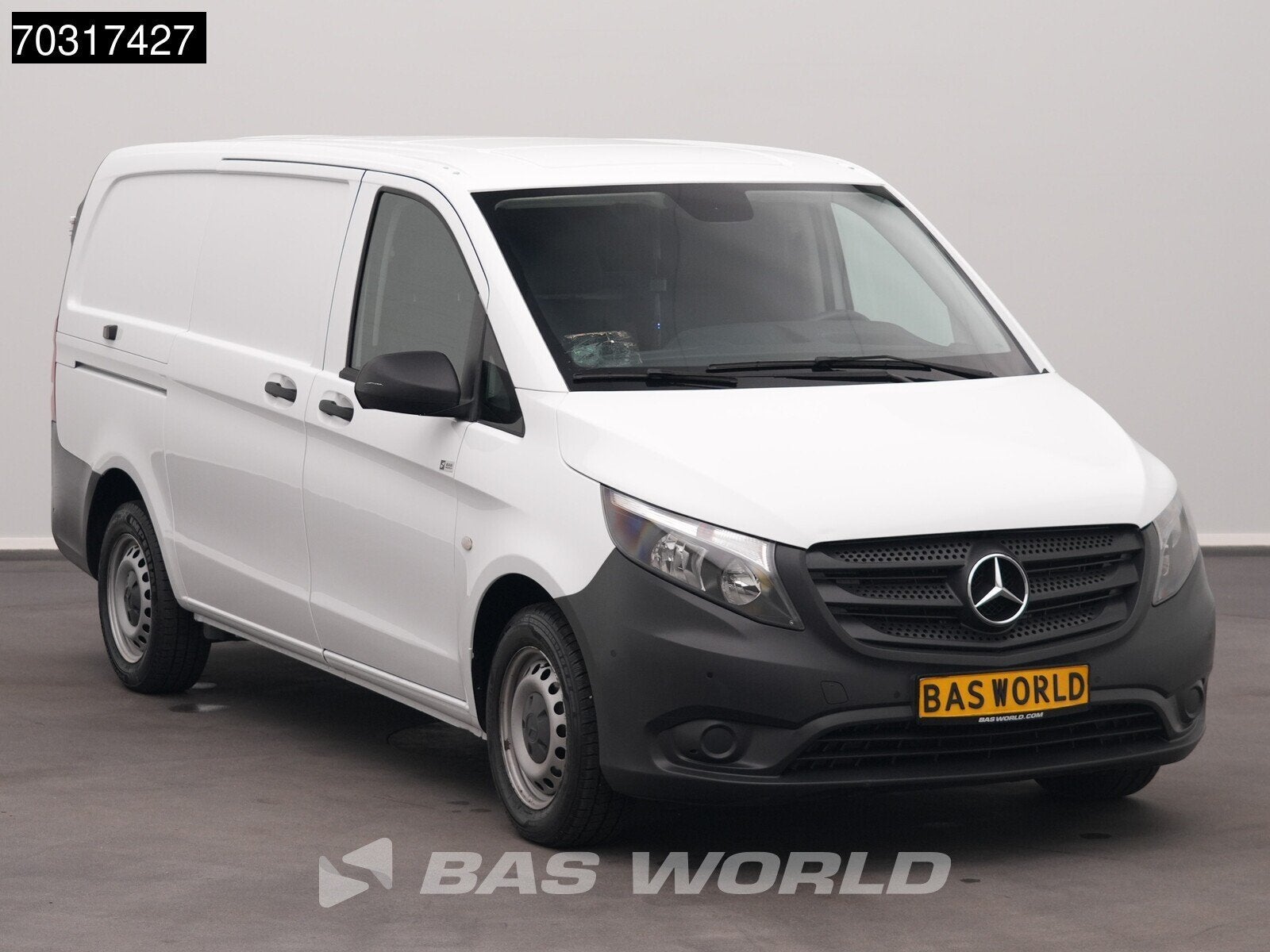 Mercedes Vito 114 Automaat L2H1 Airco Cruise Camera Parkeers, Auto's, Gebruikt, Euro 6, 4 cilinders, 136 pk