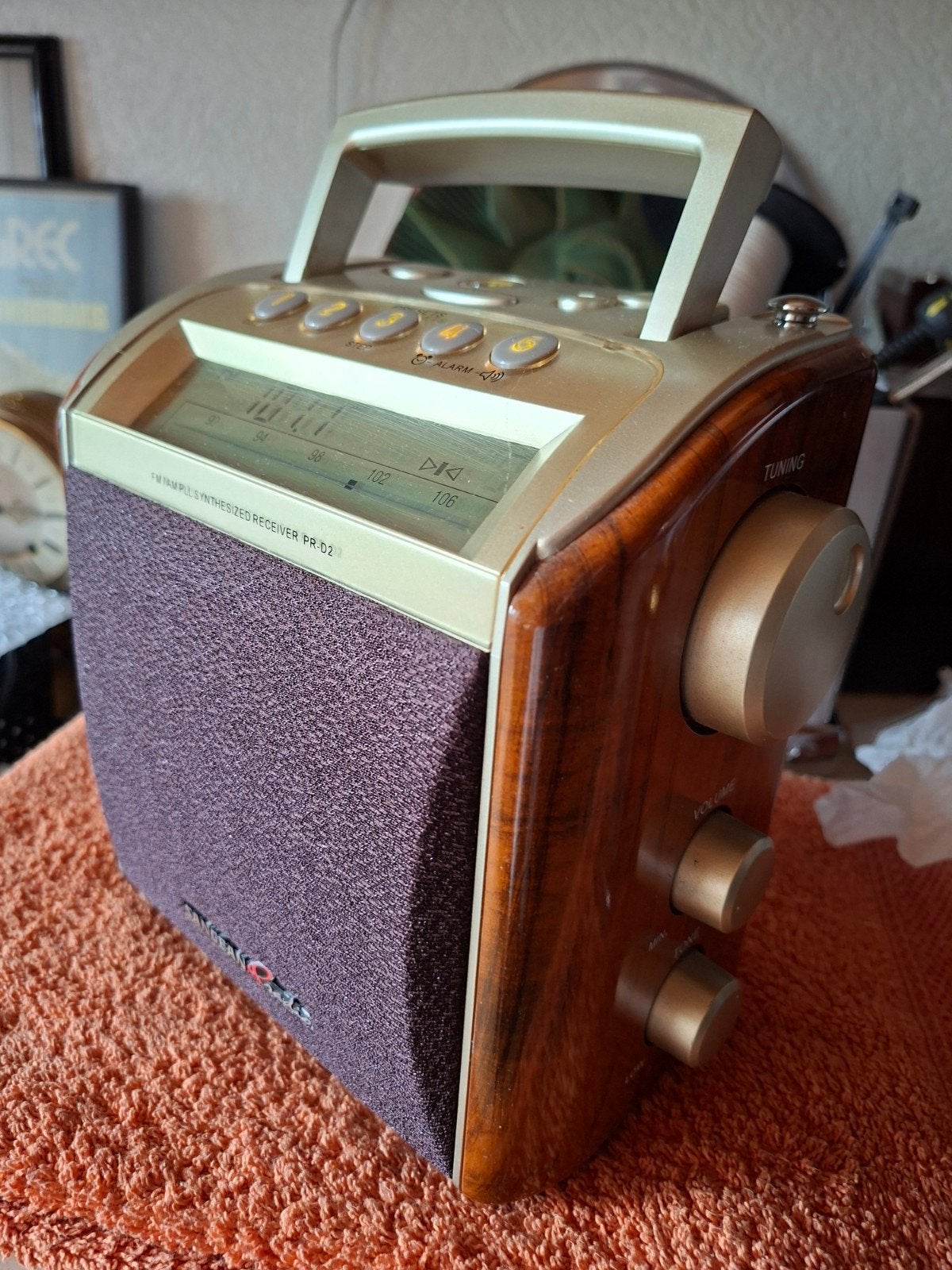 retro,radio SANGEAN PR-D2 début 2000, Enlèvement ou Envoi, Radio