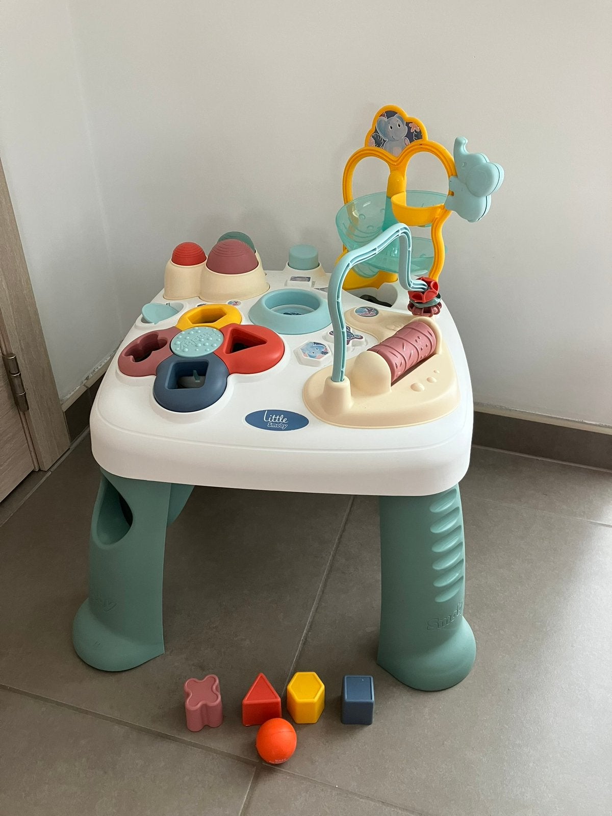 Speeltafel Smoby, Kinderen en Baby's, Ophalen of Verzenden, Zo goed als nieuw