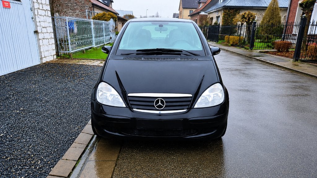 Mercedes-Benz Classe A — 2.0 Diesel Bj 2005 243000 km EXPORT, Autos, Classe A, Entreprise, Boîte manuelle, 5 portes