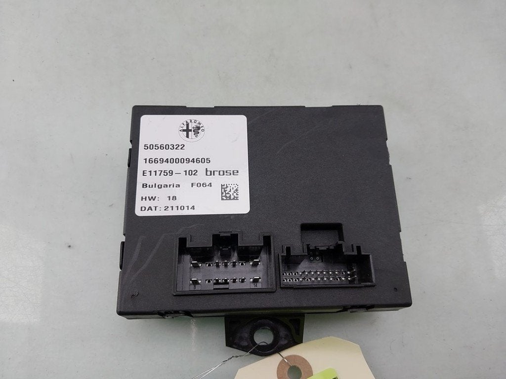 MODULE DE COMMANDE DU HAYON Stelvio (949) (|50560322|), Autos : Pièces & Accessoires, Électronique & Câbles, Alfa Romeo, Utilisé