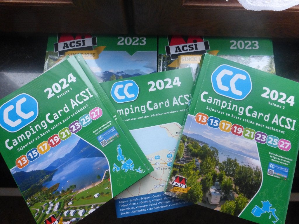 7 ACSI-boeken 2023, 24 en 25 voor campings en parkeergarages, Boeken, Ophalen of Verzenden, Zo goed als nieuw, Campinggids