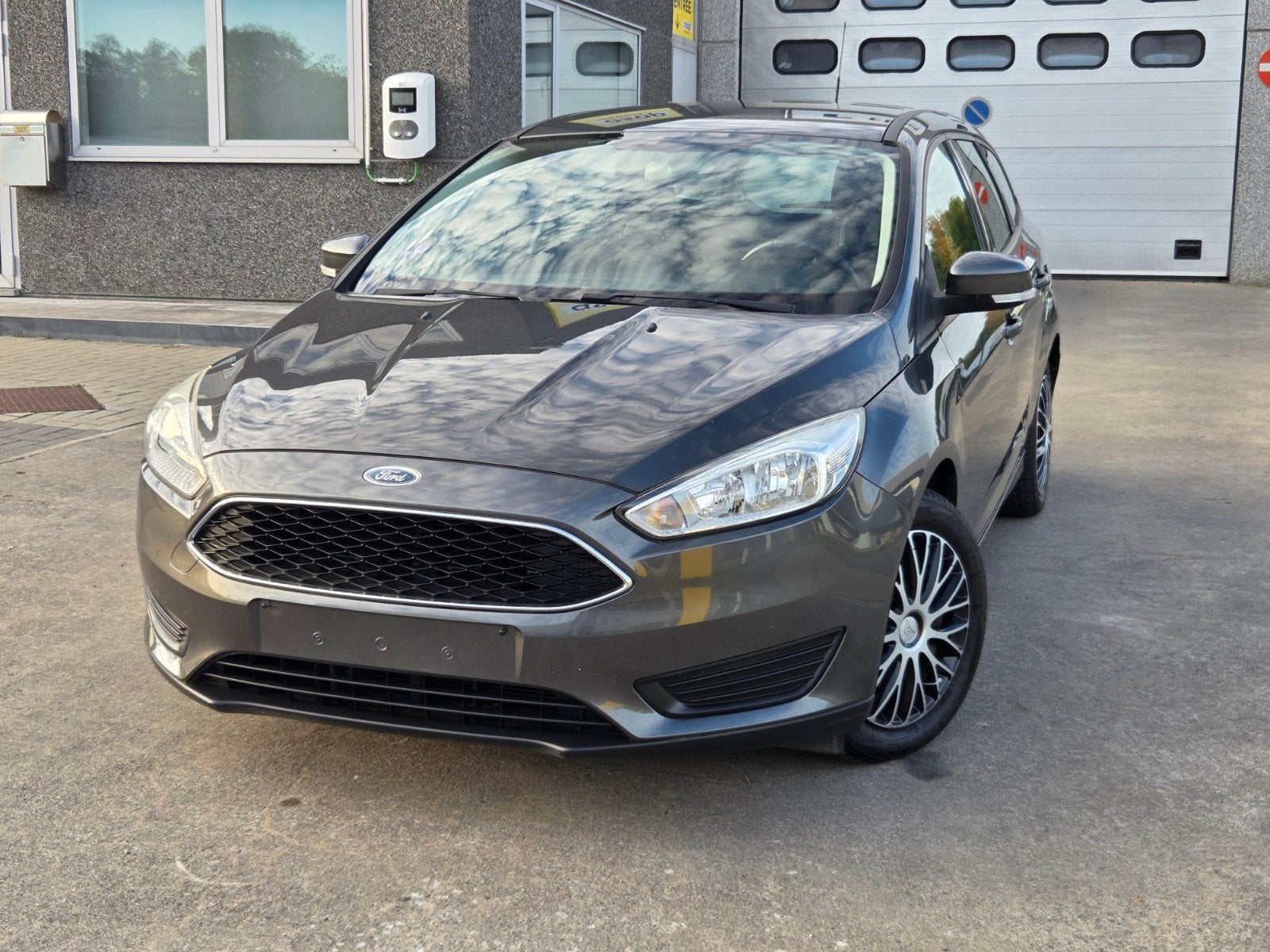 Ford Focus 2017 Euro 6b 1.0 EcoBoost Prête à immatriculer, Focus, Argent ou Gris, Achat, Euro 6