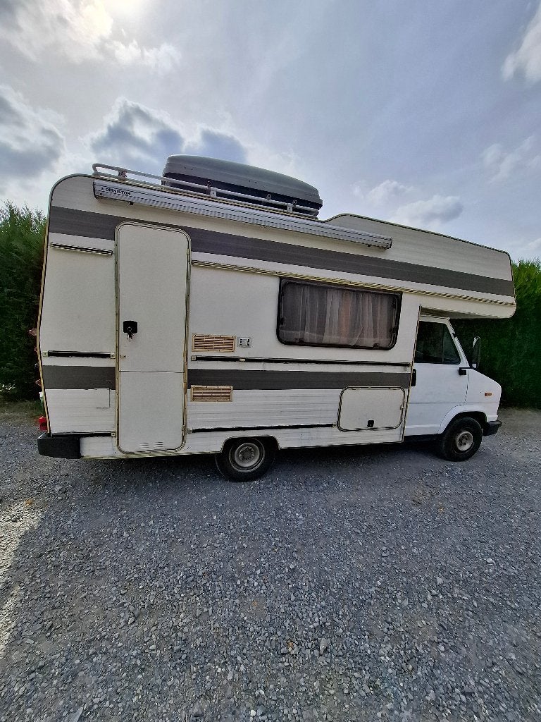Camping car Peugeot J5, Autres marques, Boîte manuelle, Trousse de toit, 5 à 6 mètres