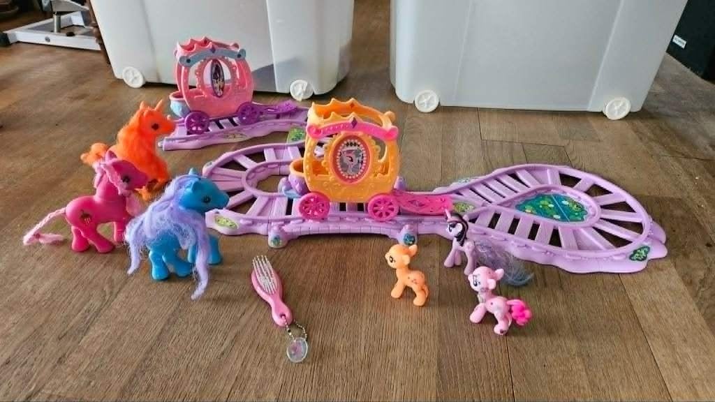 MY LITTLE PONEY CIRCUIT, Enfants & Bébés, Jouets | My Little Pony, Enlèvement ou Envoi, Utilisé
