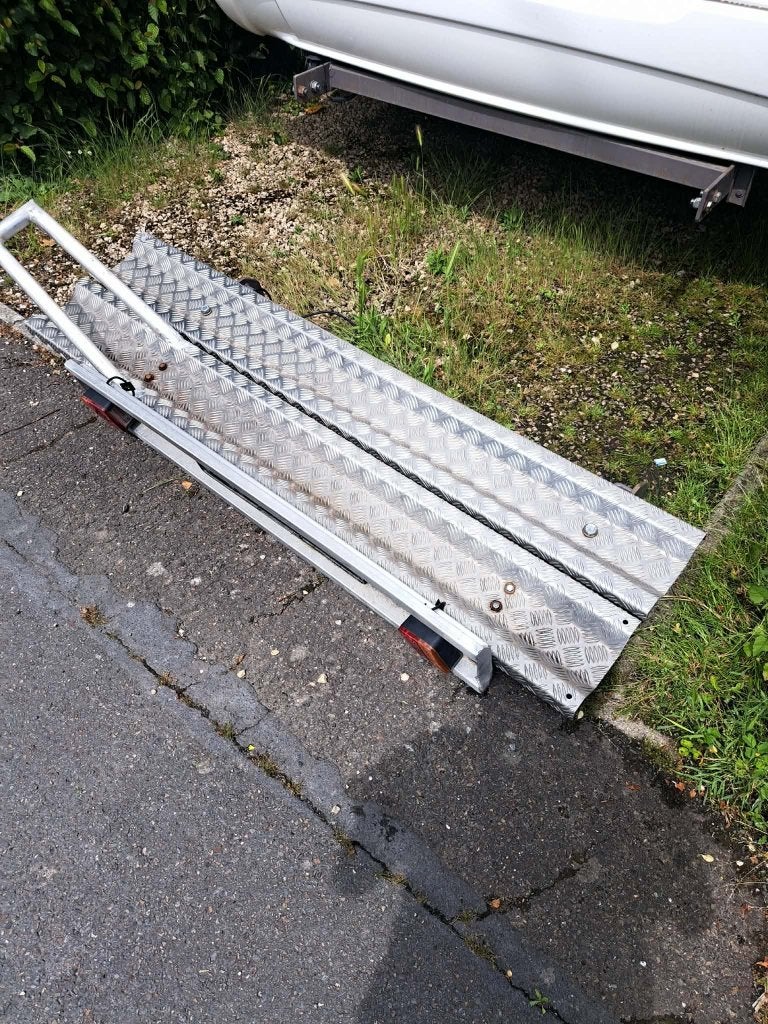 Porte-vélos-scooter, Enlèvement, 2 vélos, Utilisé, Support d'attelage