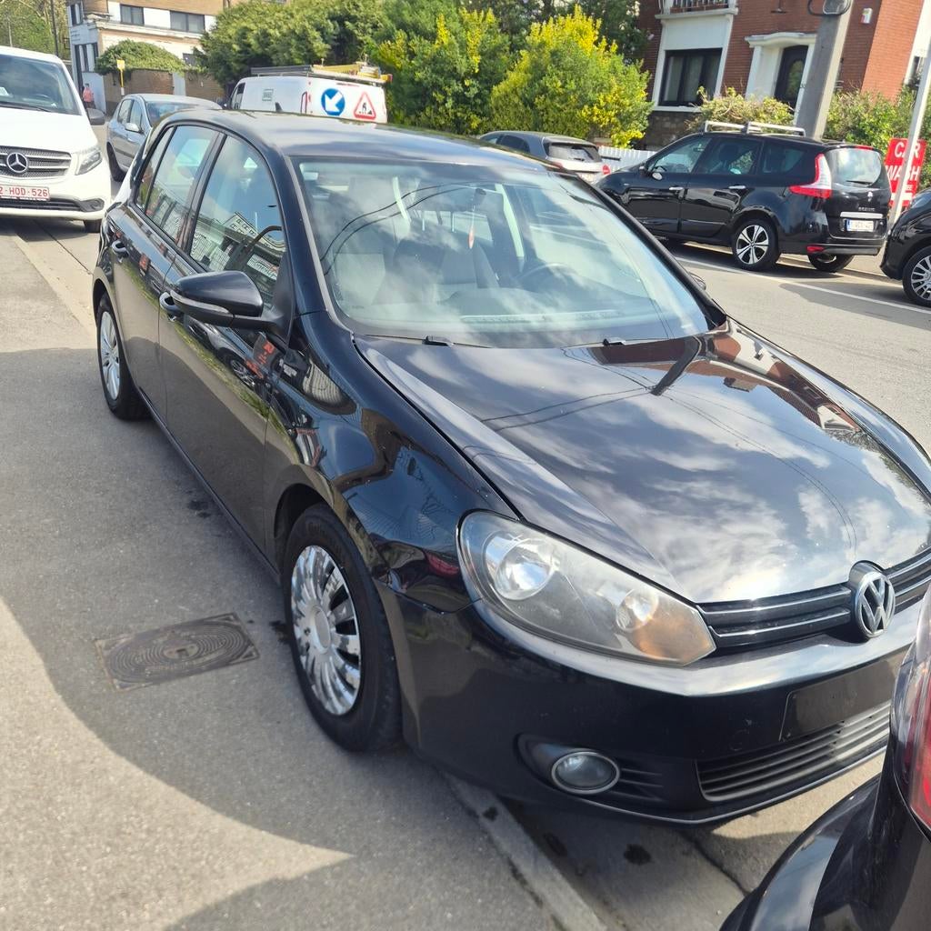 Volkswagen Golf 1.6 TDI 2011 climatisation 330 000 km Euro 5, Autos, Volkswagen, Euro 5, Achat, Rétroviseurs électriques, Boîte manuelle
