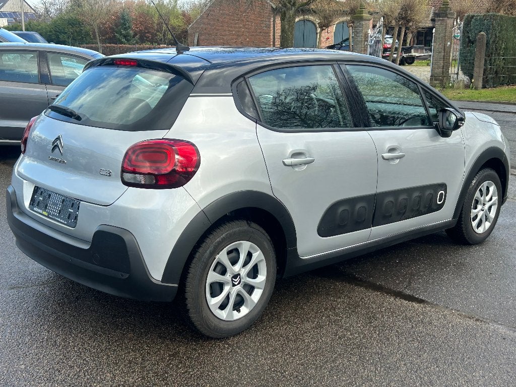 Citroën C3 1.2i, 12/2017, 17.830KM, NAVI, PDC, 12m Garantie, Auto's, Voorwielaandrijving, Stof, Euro 6, 1199 cc